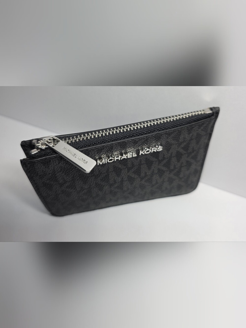 Michael Kors Women’s Black Signature Zip Coin Pouch Credit Card And ID Holder
